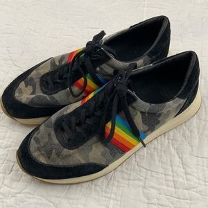 Gola by Anthropologie Montreal Camo Sneaker in Khaki/Black size 8